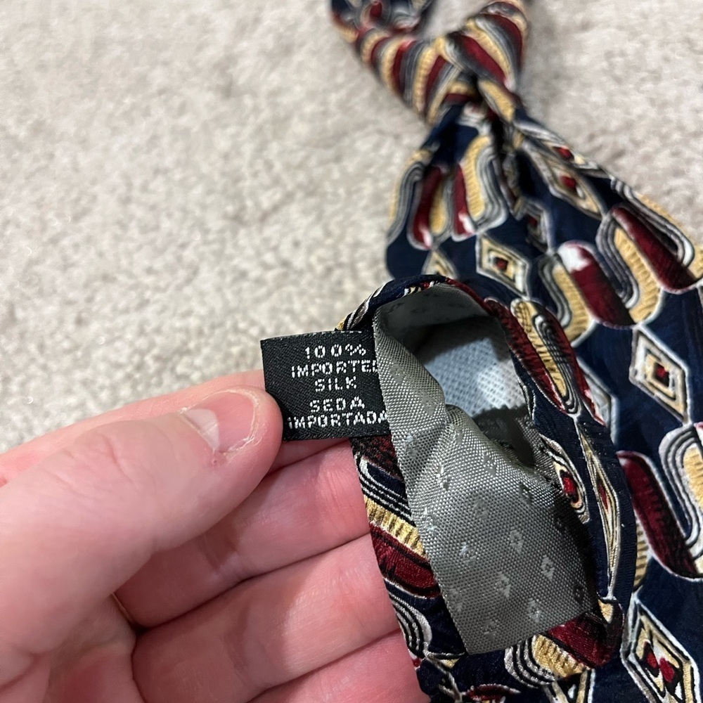 Adolfo Conture Silk Patterned Tie - Picture 5 of 6